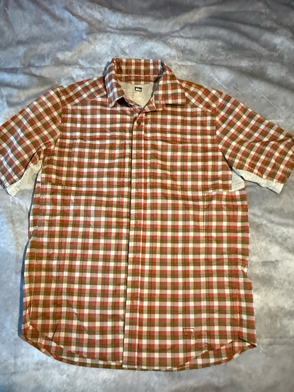 REI Men's Short-Sleeve Plaid Shirt in Rust & Olive Camp Shirt
